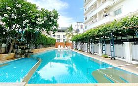 Baan Klang Condo Hotel Hua Hin